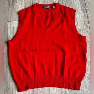 Lord & Taylor, Women’s Vest,100% Cashmere, Size L, Red.